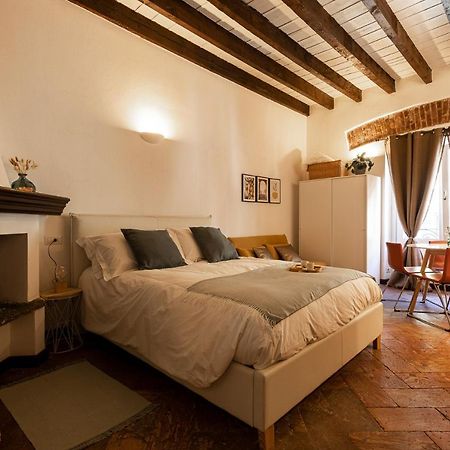 Cozy House In Naviglio Grande - Homy Apartments ميلان المظهر الخارجي الصورة