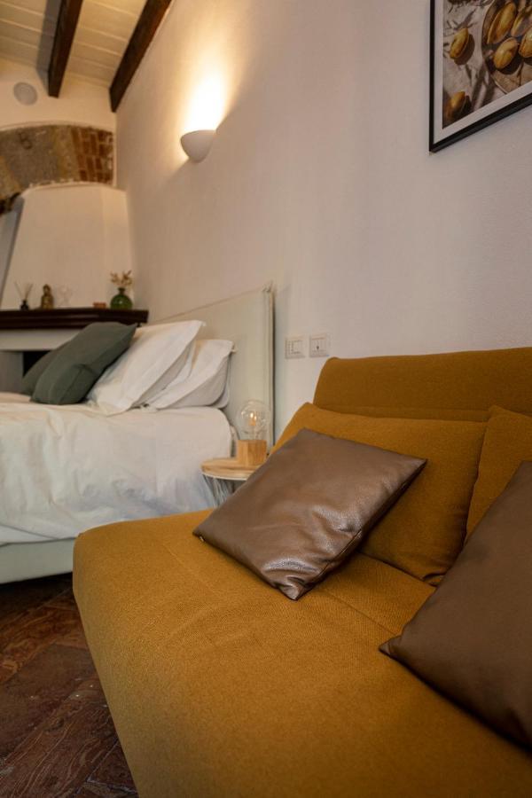 Cozy House In Naviglio Grande - Homy Apartments ميلان المظهر الخارجي الصورة