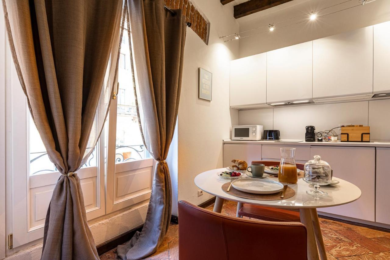 Cozy House In Naviglio Grande - Homy Apartments ميلان المظهر الخارجي الصورة